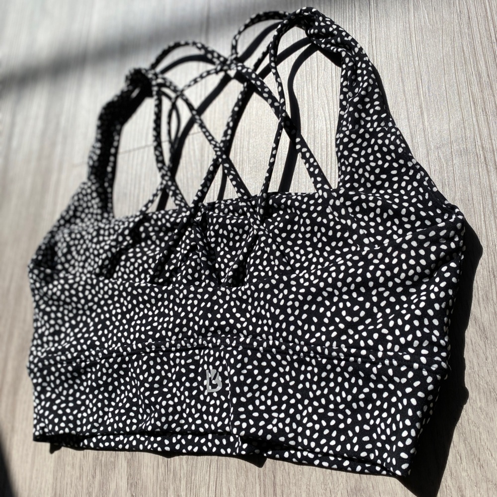 BuffBunny Revolution Sports Bra Onyx Black Bossy Print Medium - Picture 8 of 12